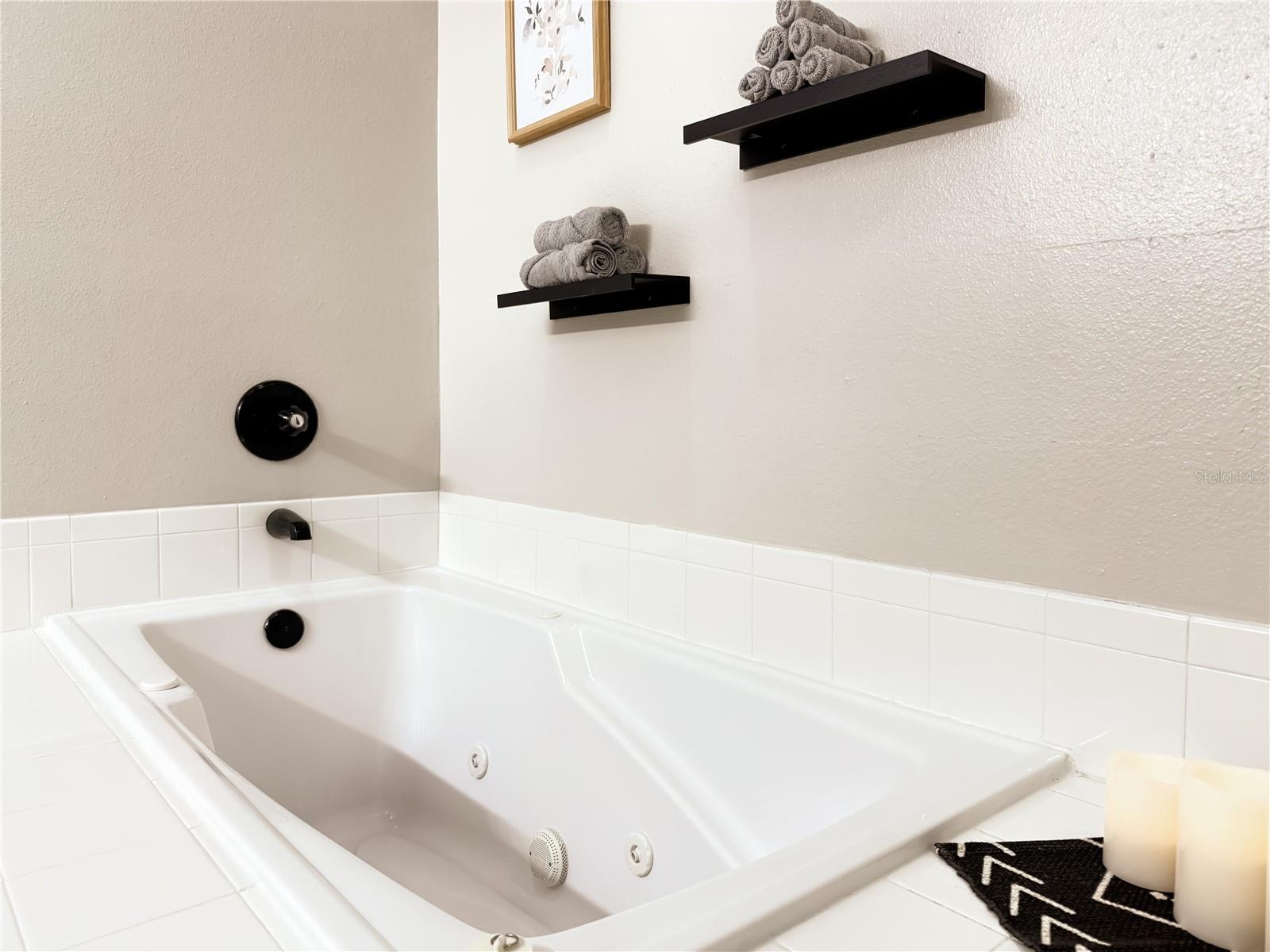 Image 27 of 41 For 223 Coco Plum Drive