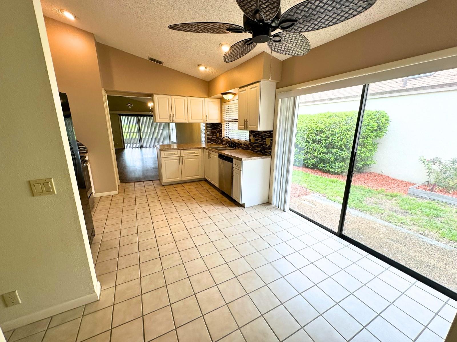 Image 6 of 28 For 3023 Silverado Terrace