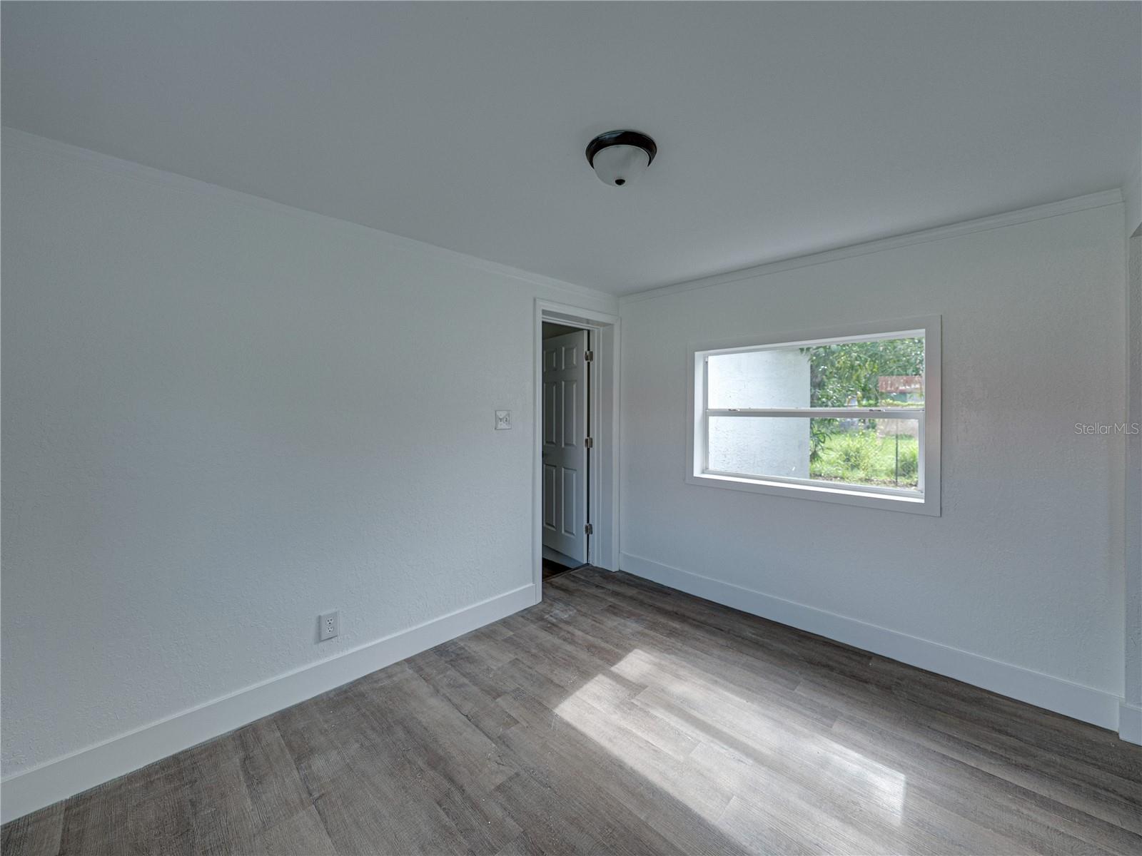 Image 19 of 31 For 602 Laura Street