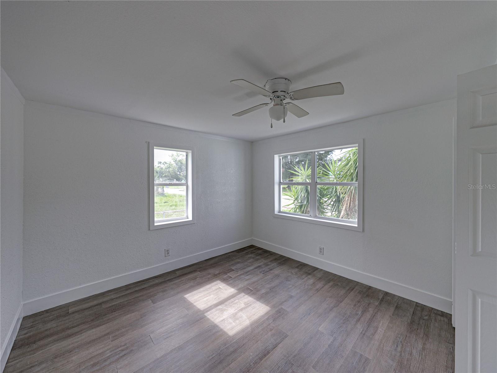 Image 22 of 31 For 602 Laura Street