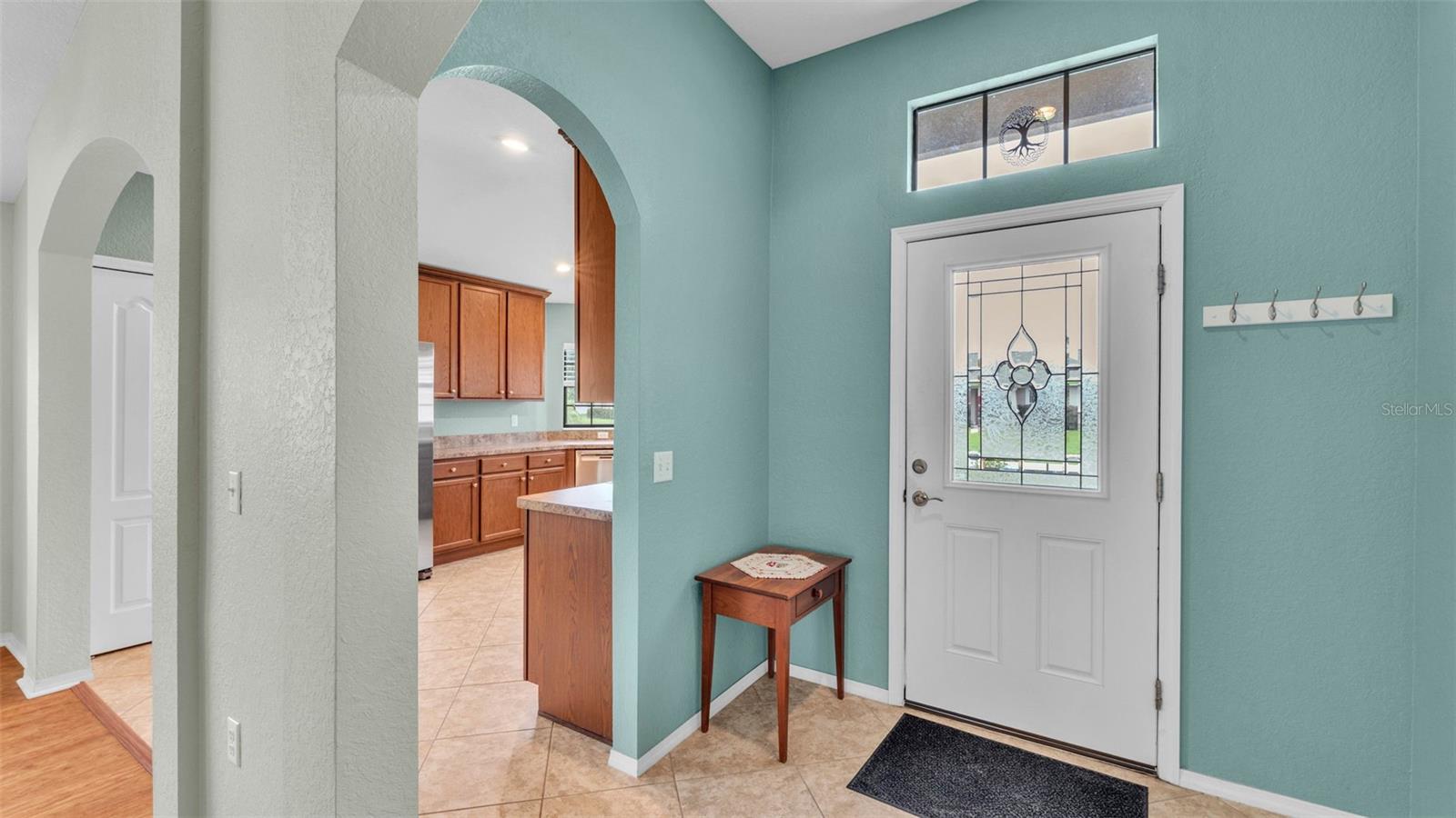 Image 12 of 39 For 1765 Kingsmill Drive