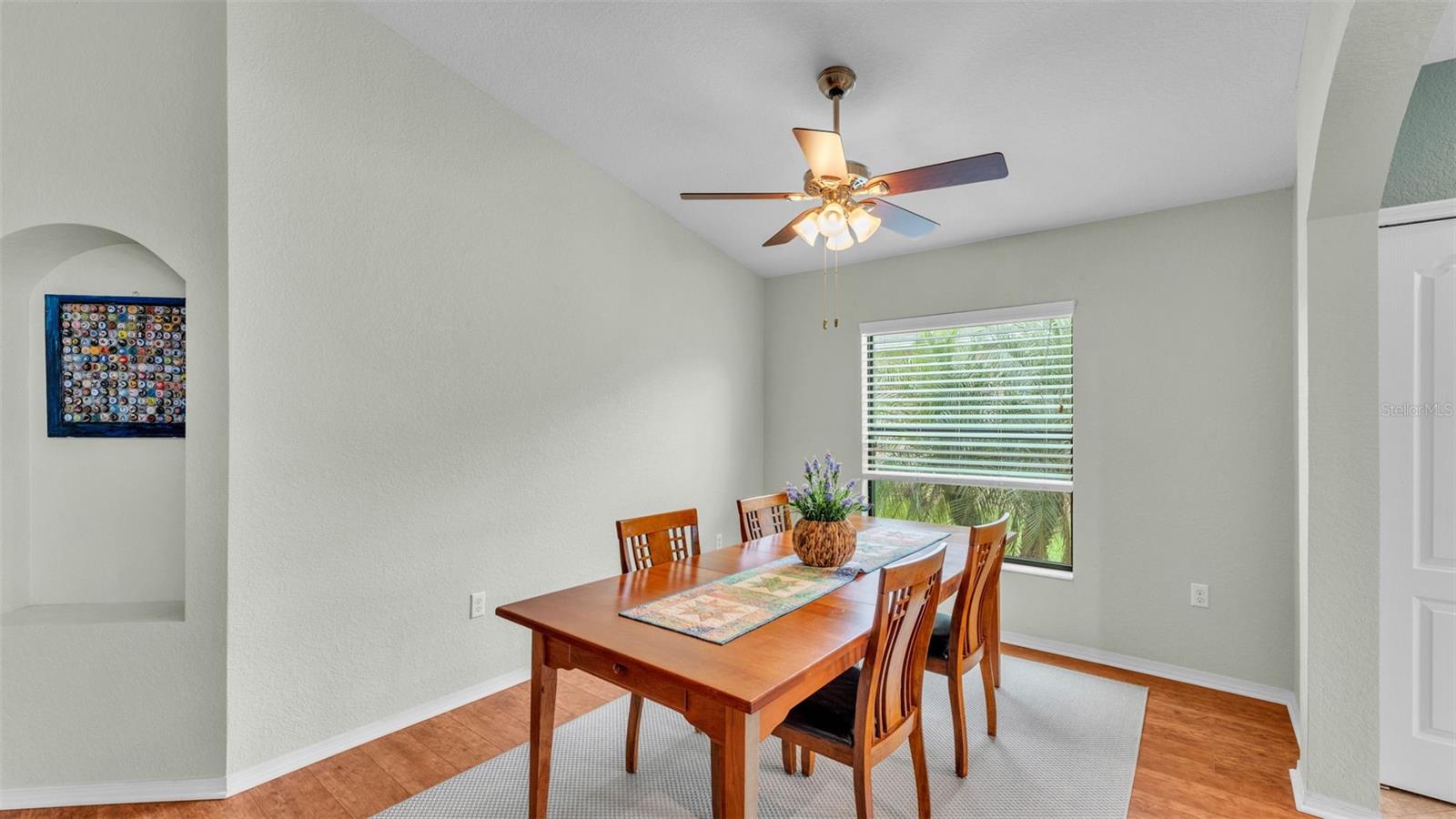 Image 13 of 39 For 1765 Kingsmill Drive