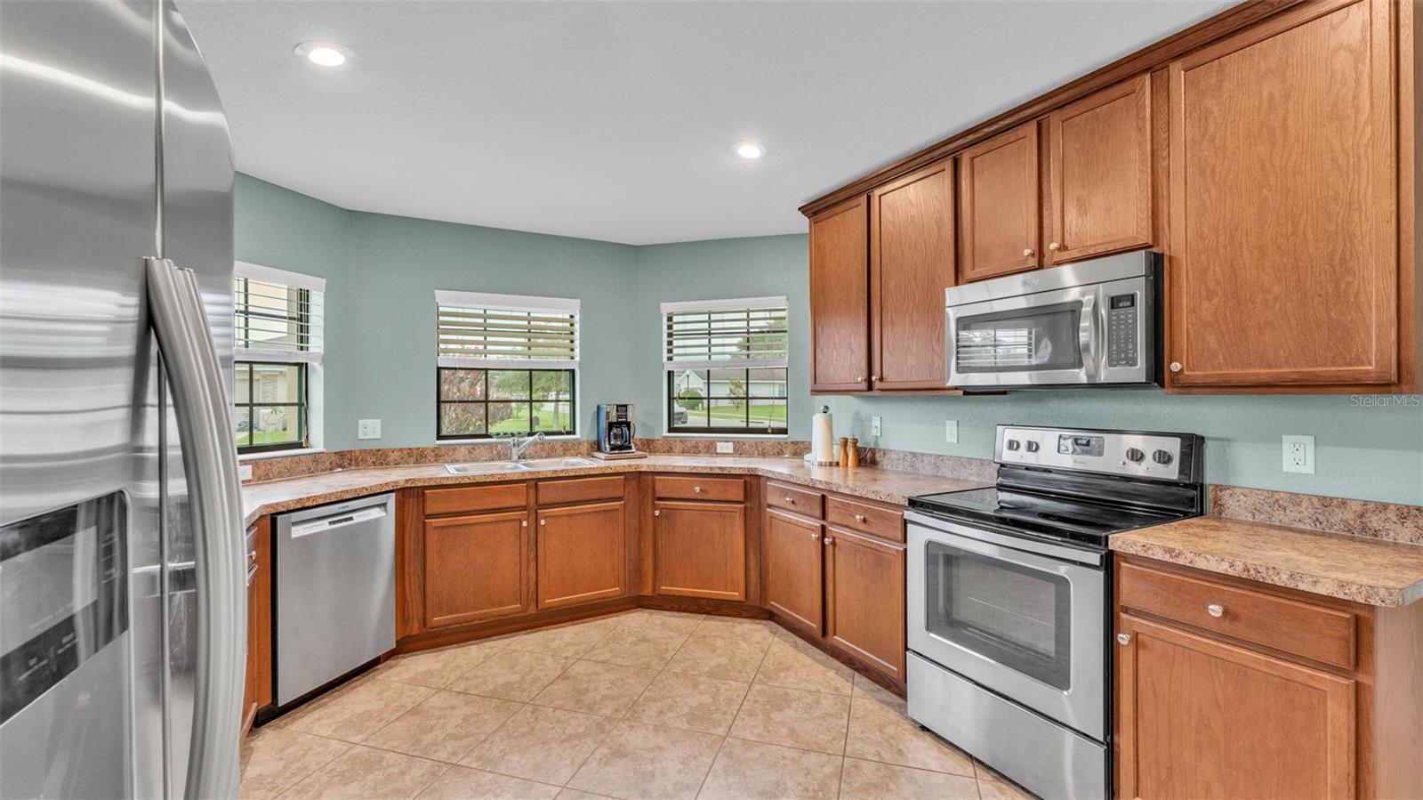 Image 18 of 39 For 1765 Kingsmill Drive