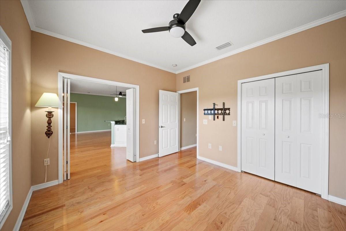 Image 39 of 82 For 4254 Berwick Drive