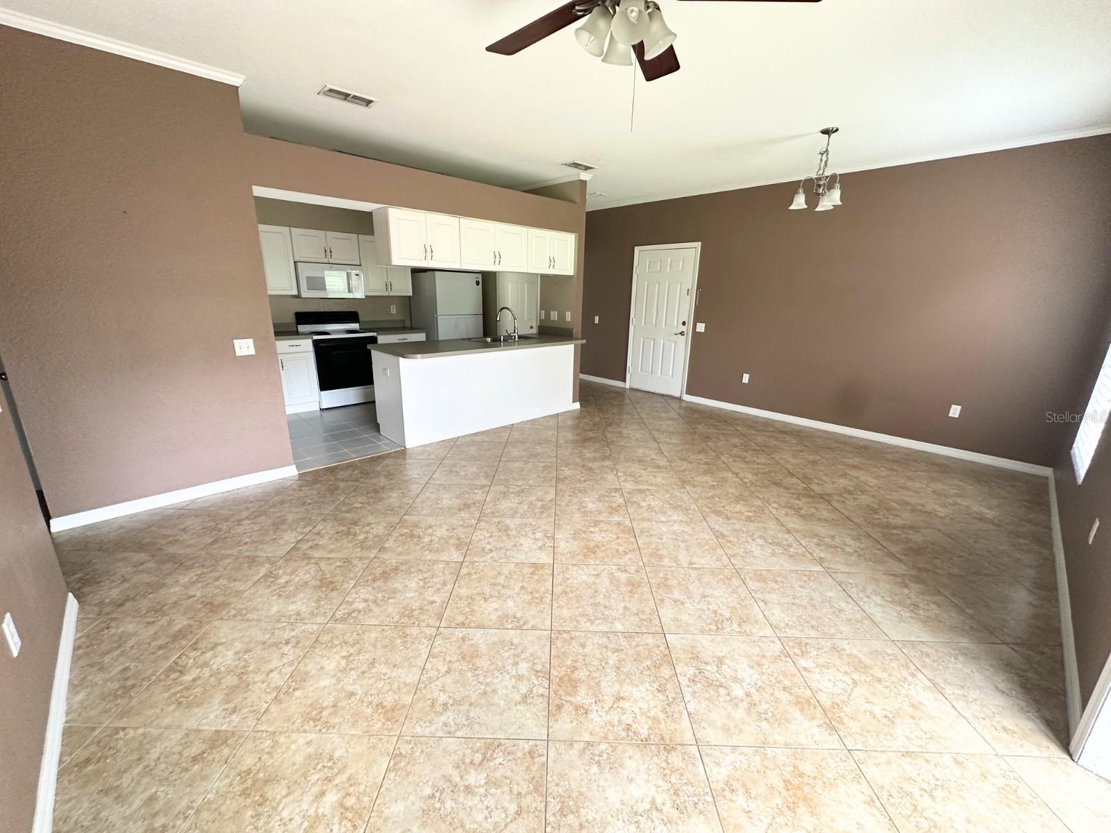Image 4 of 25 For 1003 Eagle Pond Drive 1003