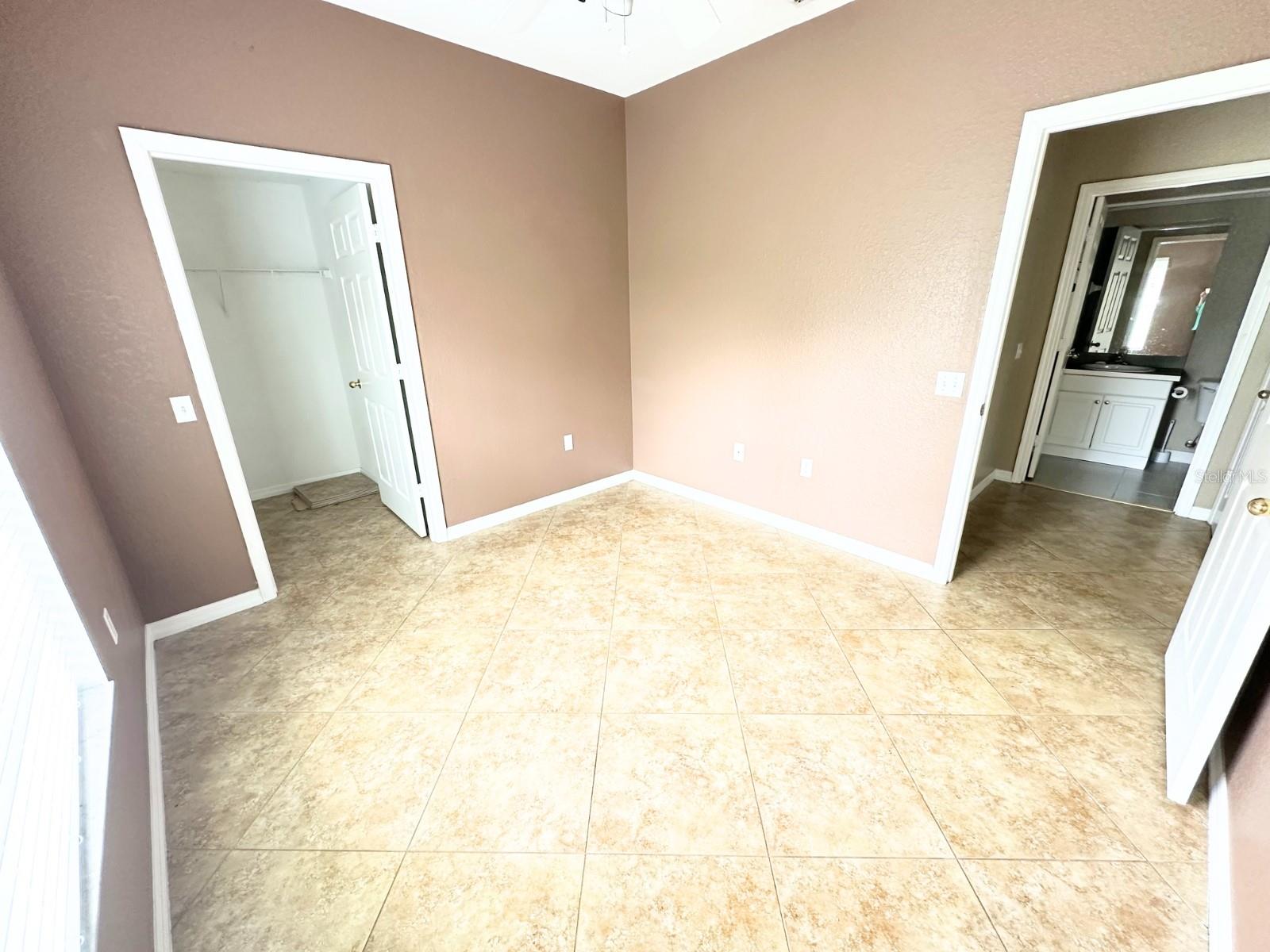 Image 9 of 25 For 1003 Eagle Pond Drive 1003