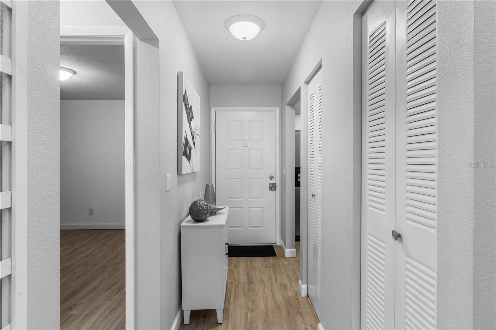 Image 5 of 22 For 2037 San Marcos Drive Se 443