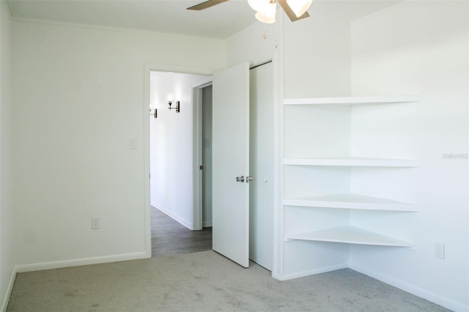 Image 22 of 28 For 1476 Avenue F Ne