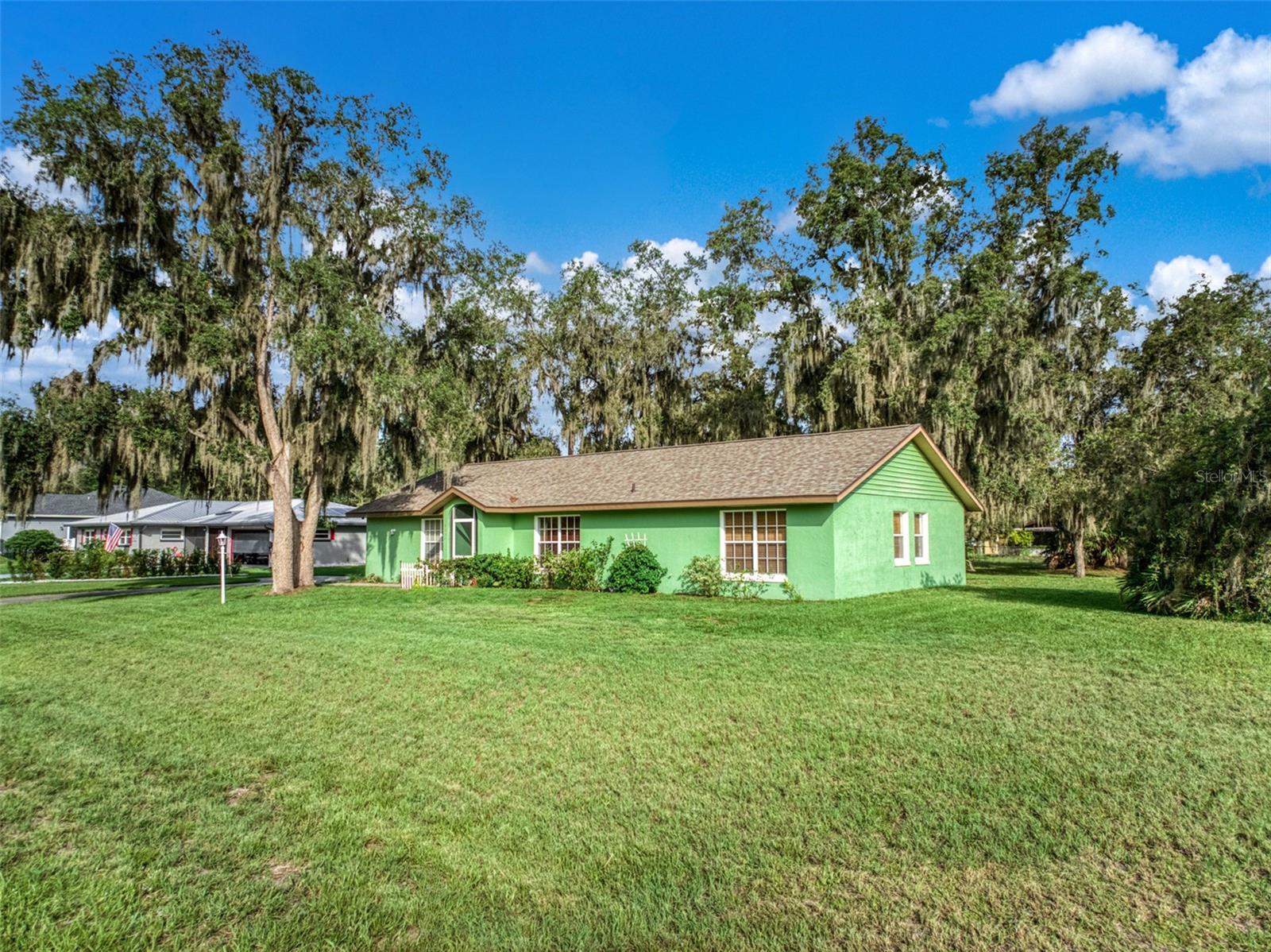 Details for 6032 Candler Terrace, SEBRING, FL 33876