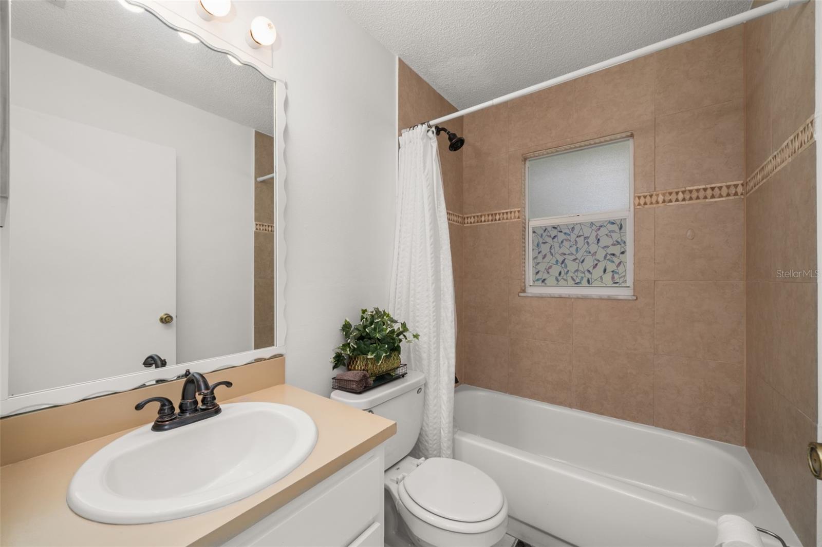 Image 18 of 31 For 6032 Candler Terrace