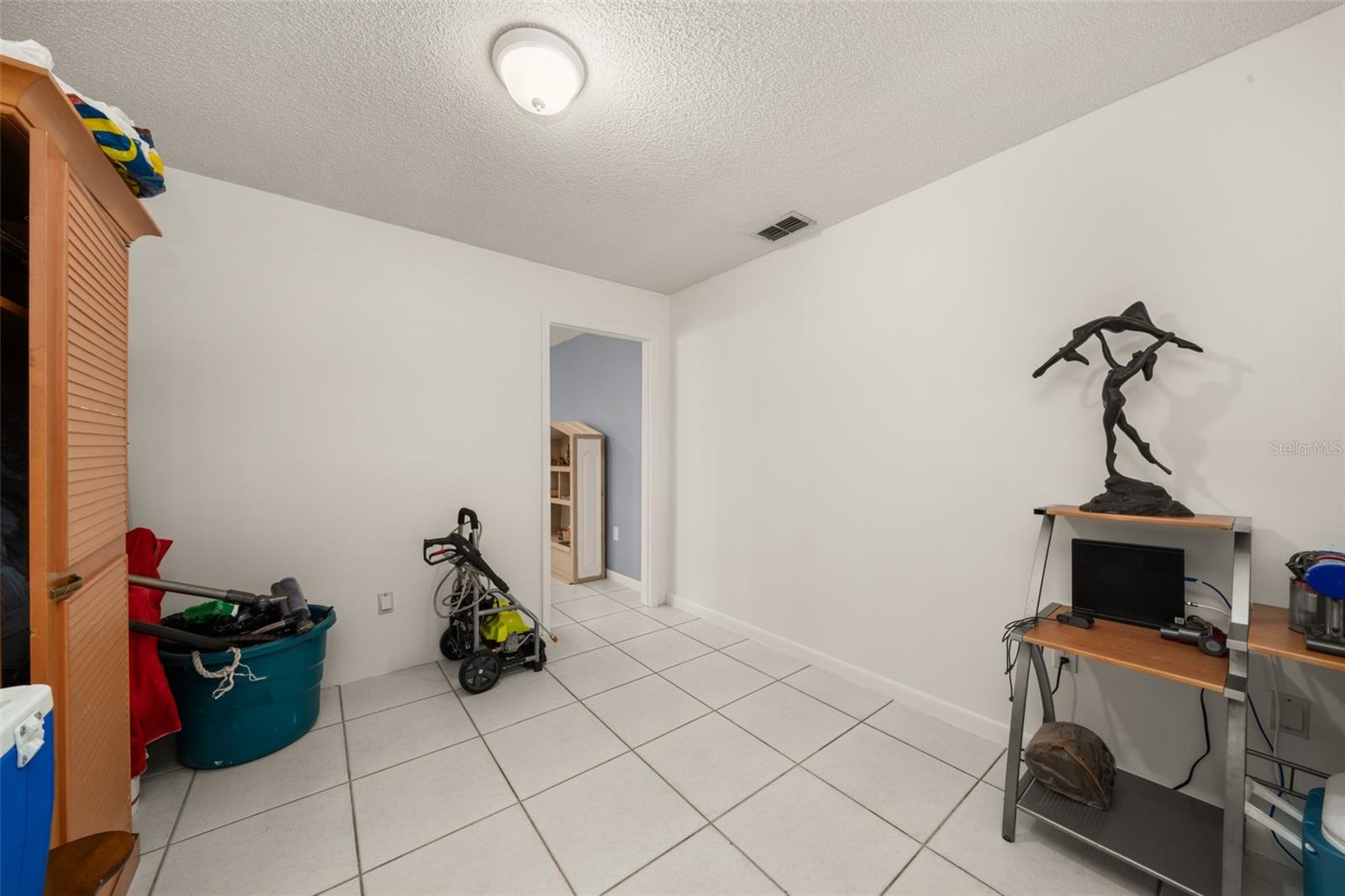 Image 24 of 31 For 6032 Candler Terrace