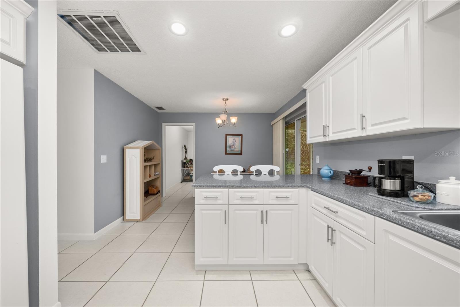 Image 9 of 31 For 6032 Candler Terrace