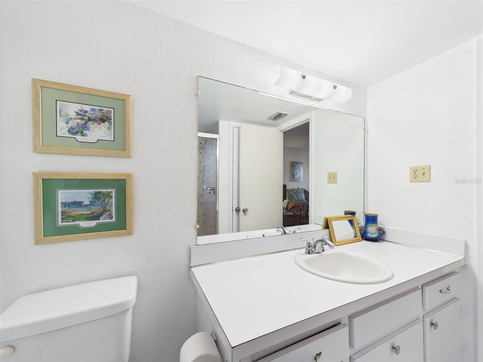 Image 31 of 65 For 700 Mirror Terrace Nw 702