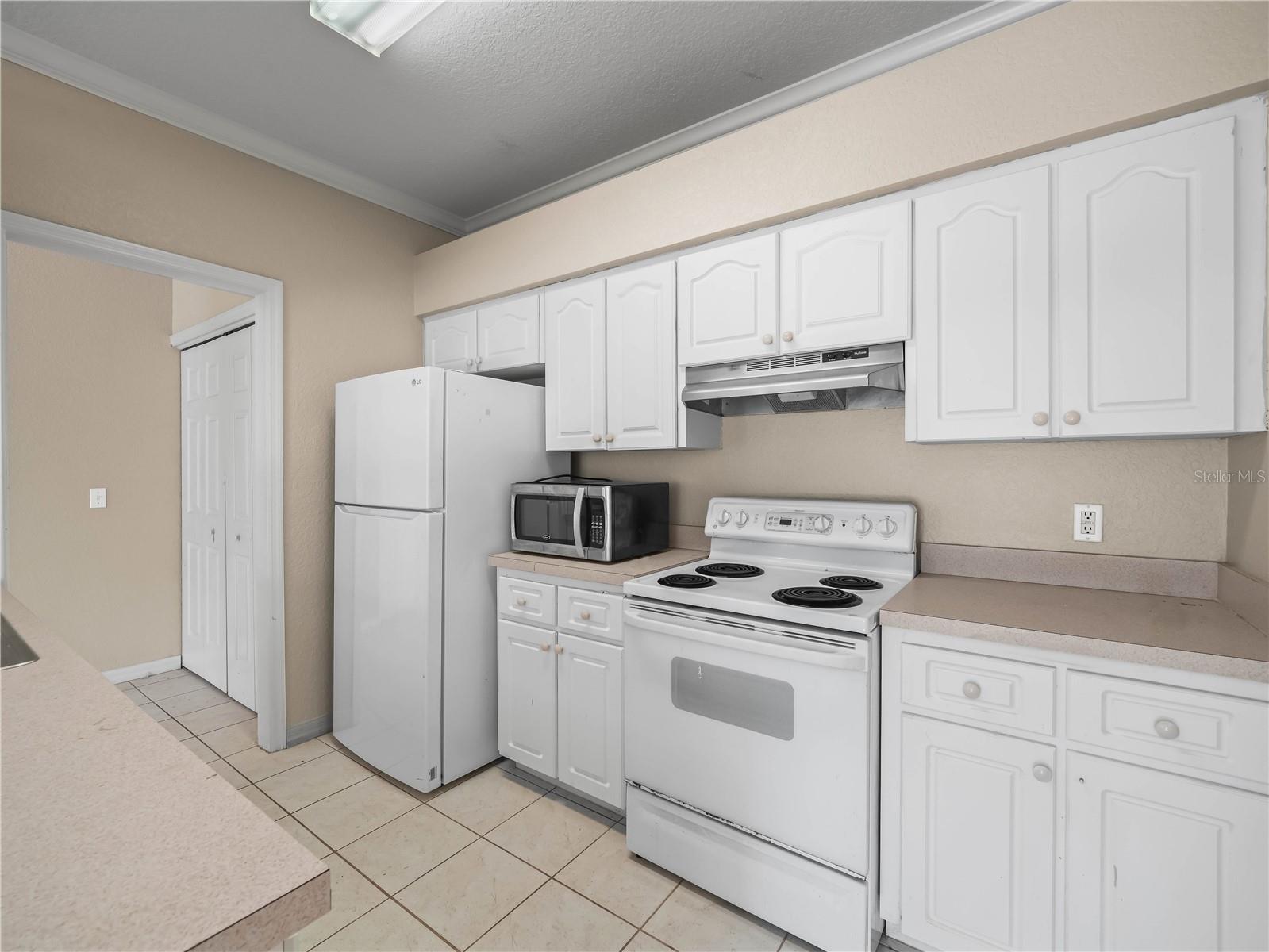 Image 10 of 36 For 1102 Eagle Pond Drive 1102