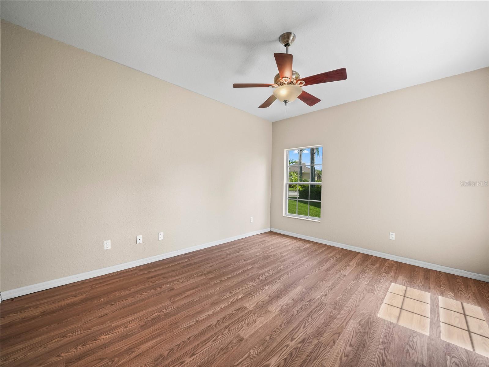 Image 16 of 36 For 1102 Eagle Pond Drive 1102