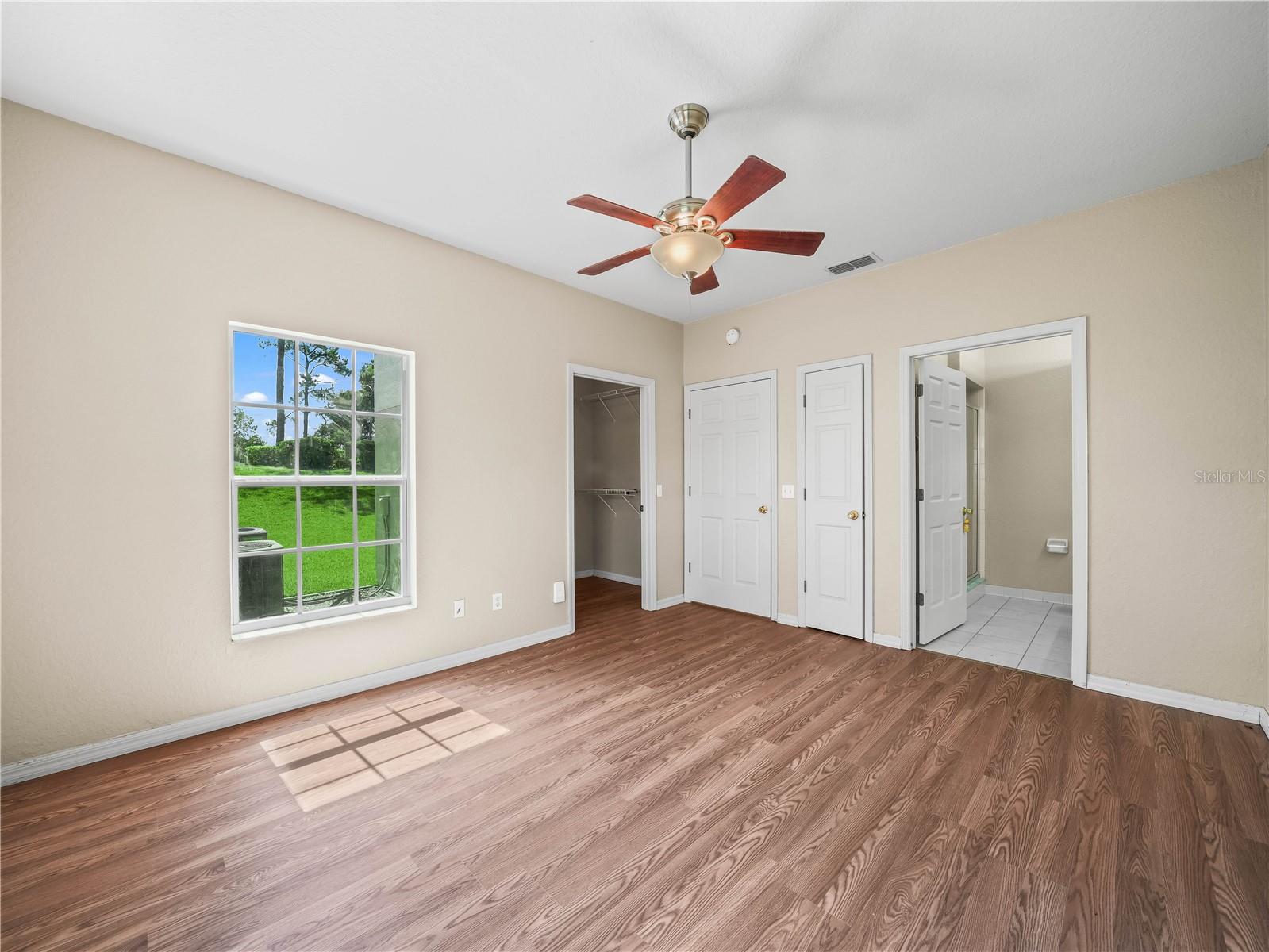 Image 17 of 36 For 1102 Eagle Pond Drive 1102