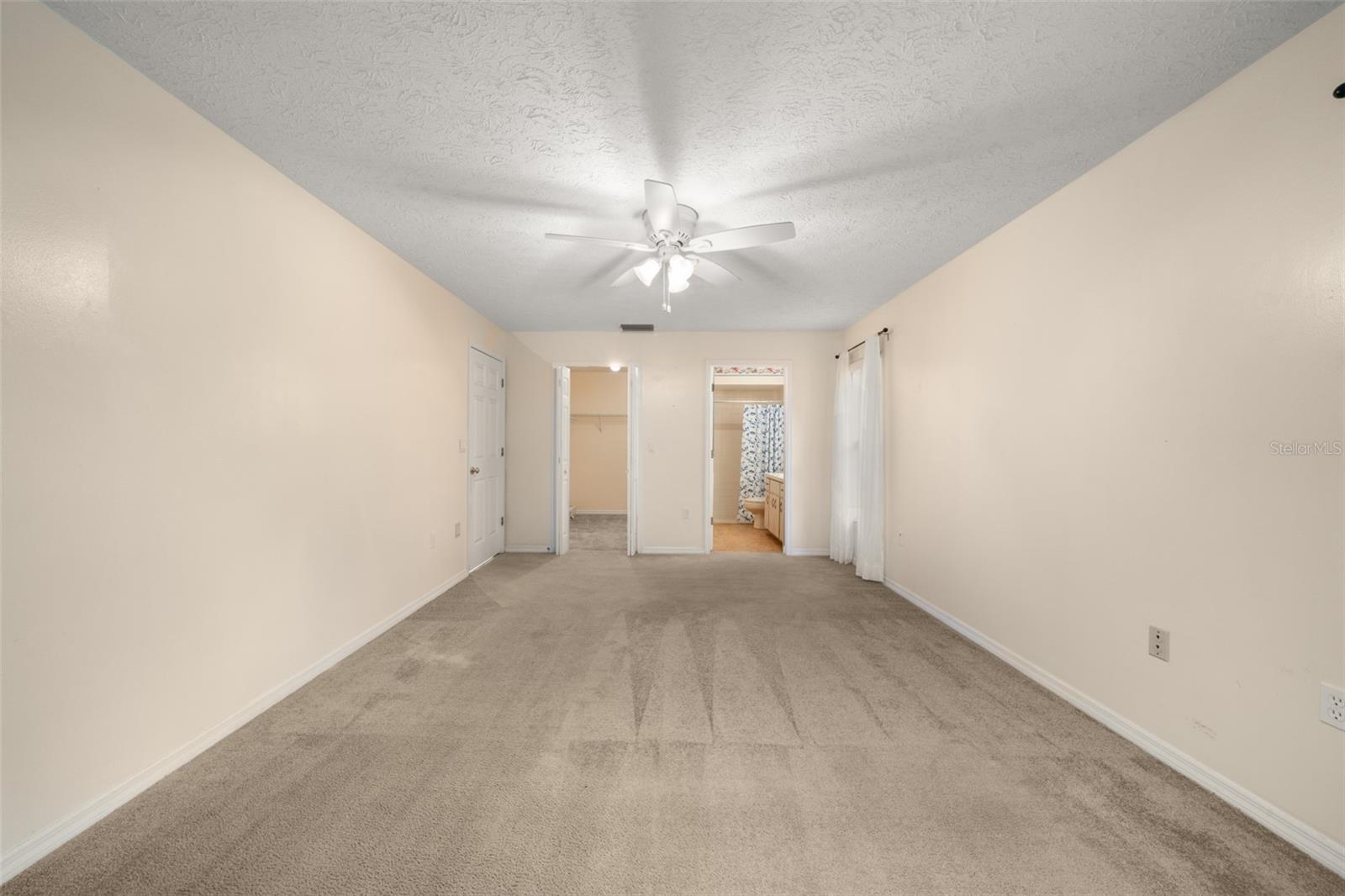 Image 19 of 63 For 2706 Monza Drive