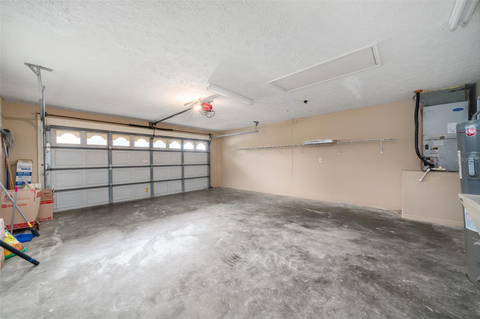 Image 38 of 63 For 2706 Monza Drive