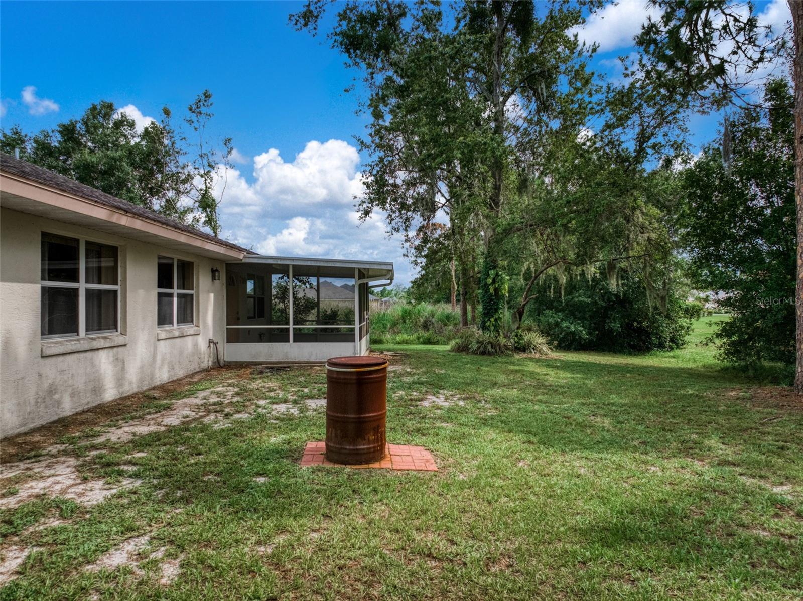 Image 44 of 63 For 2706 Monza Drive