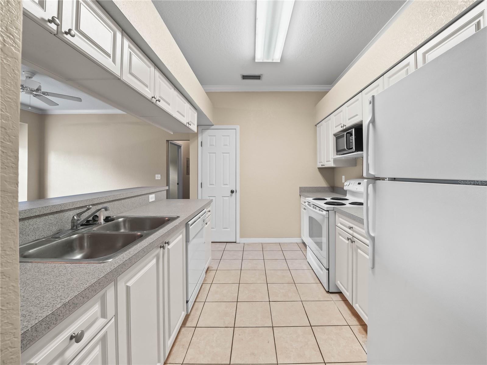 Image 12 of 43 For 1507 Eagle Pond Drive 1507