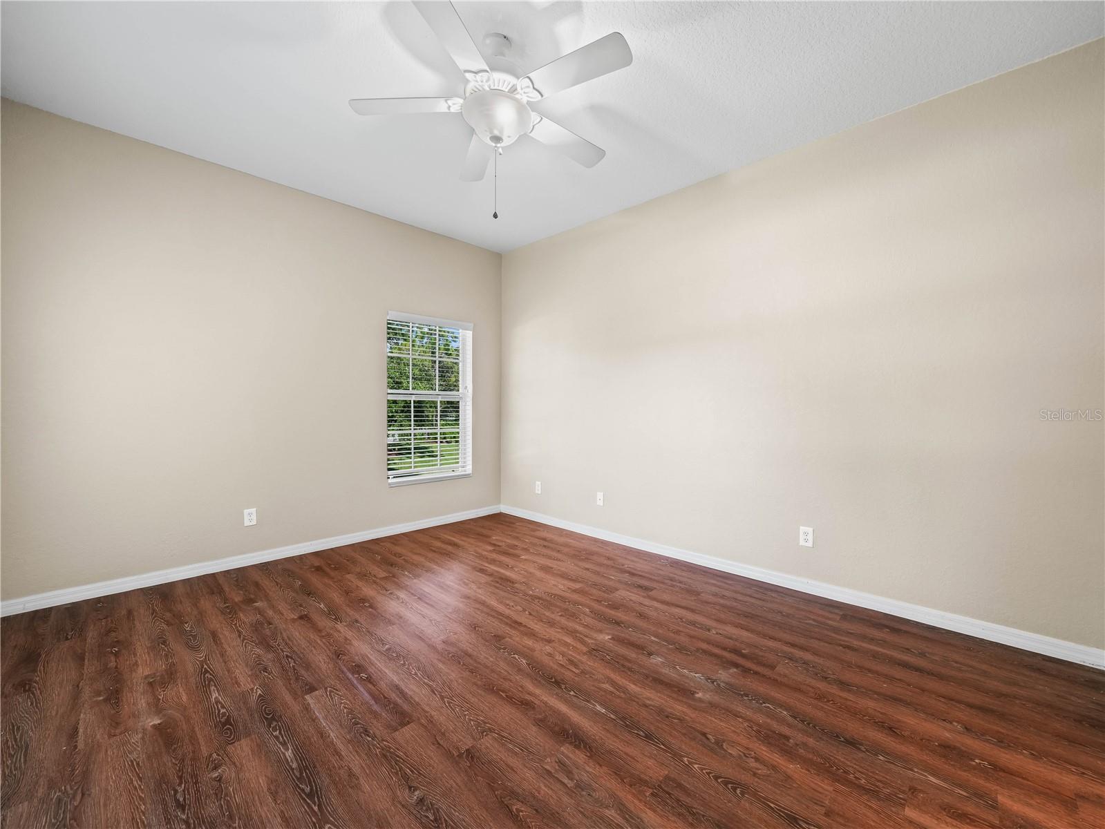 Image 16 of 43 For 1507 Eagle Pond Drive 1507