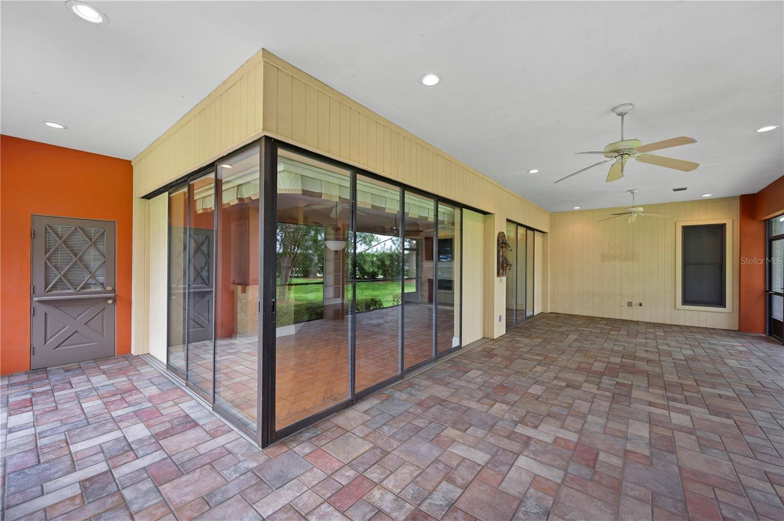 Image 40 of 55 For 105 Woden Way