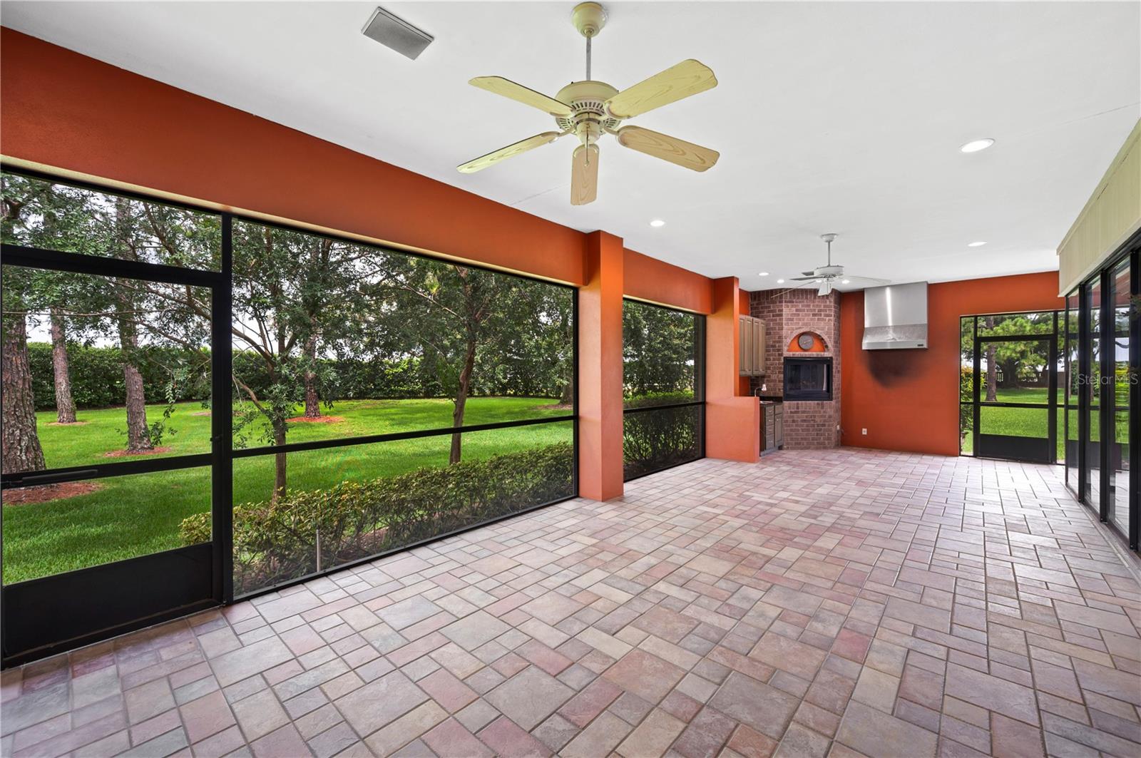 Image 41 of 55 For 105 Woden Way