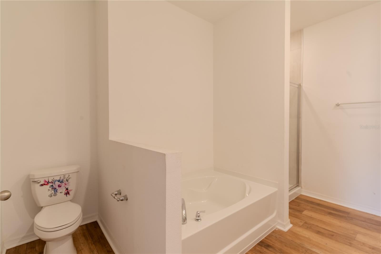 Image 13 of 36 For 6300 Dolostone Drive