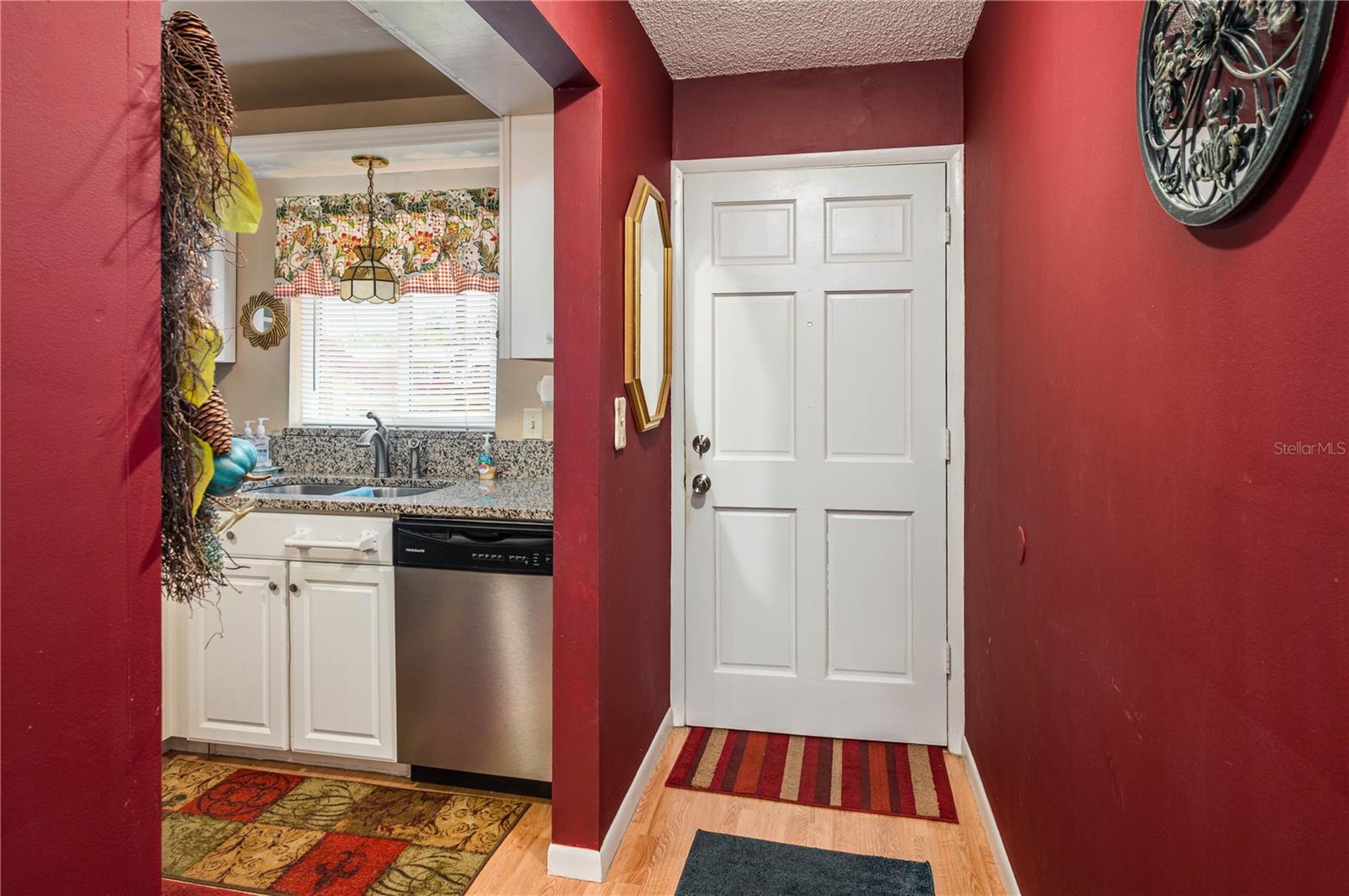 Image 2 of 22 For 400 El Camino Drive 201