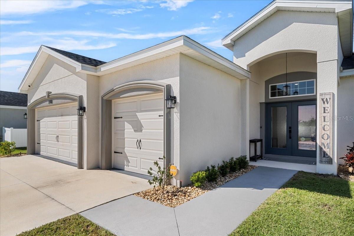 Image 3 of 50 For 185 St Thomas Drive