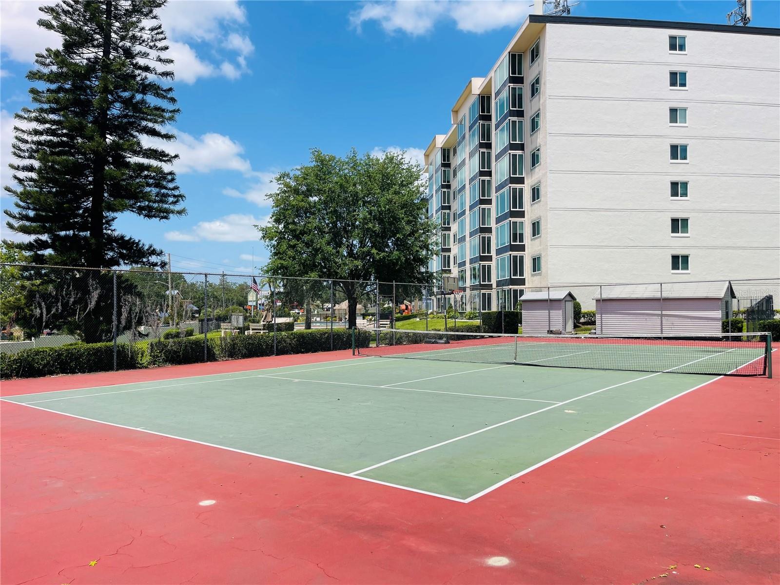 Image 3 of 25 For 1776 6th Street Nw  709