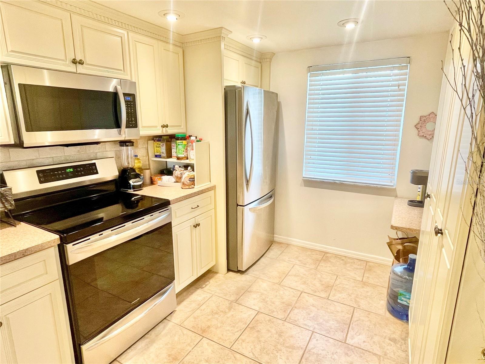 Image 5 of 25 For 1776 6th Street Nw  709