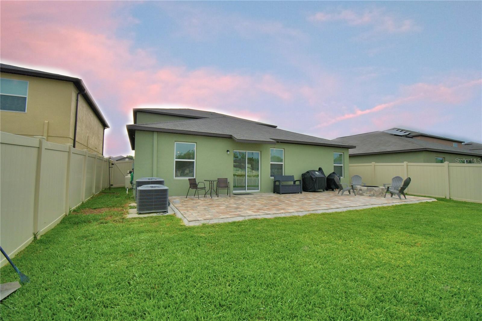 Image 6 of 58 For 4400 Trotters Way