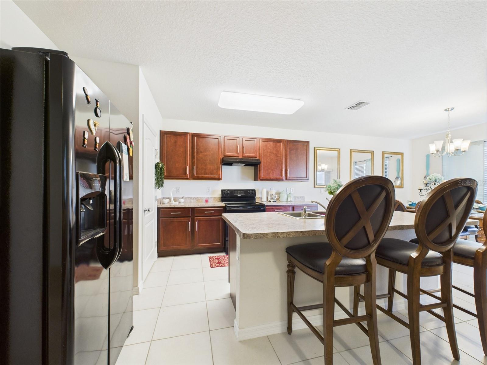 Image 10 of 57 For 5751 Lakeside Landings Boulevard