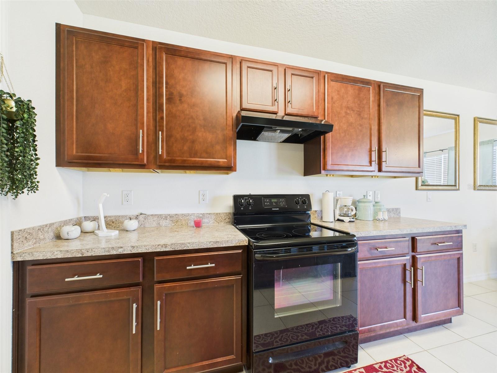 Image 11 of 57 For 5751 Lakeside Landings Boulevard