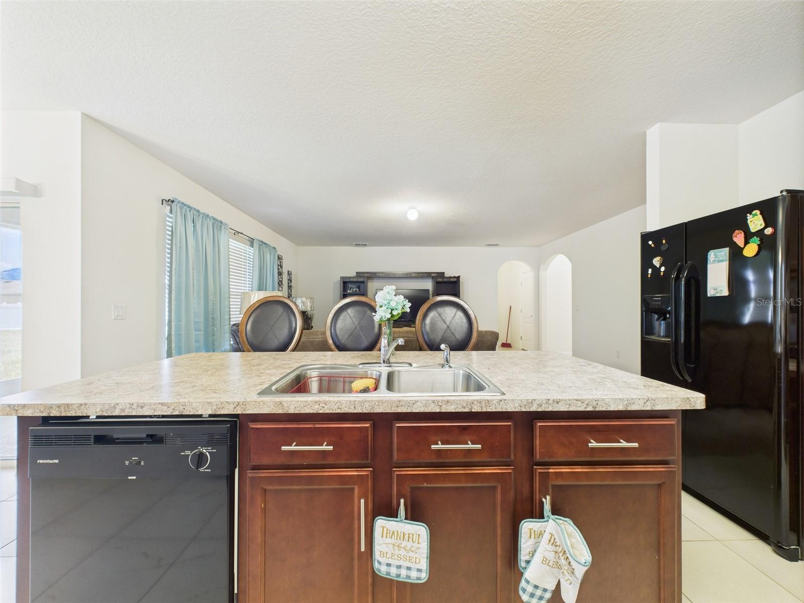 Image 12 of 57 For 5751 Lakeside Landings Boulevard