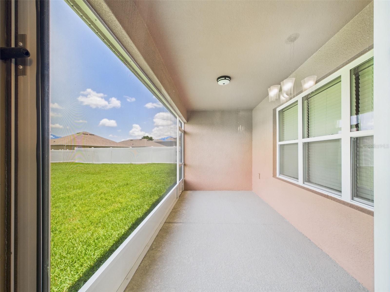 Image 21 of 57 For 5751 Lakeside Landings Boulevard