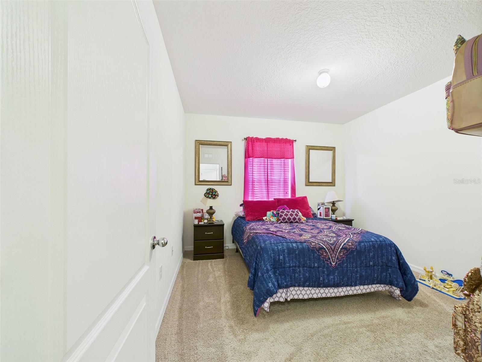 Image 39 of 57 For 5751 Lakeside Landings Boulevard