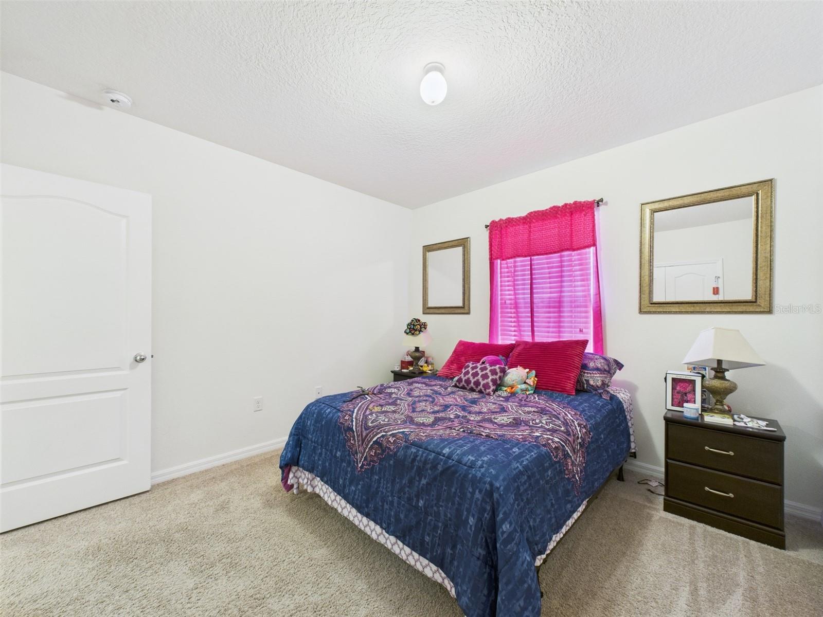 Image 41 of 57 For 5751 Lakeside Landings Boulevard