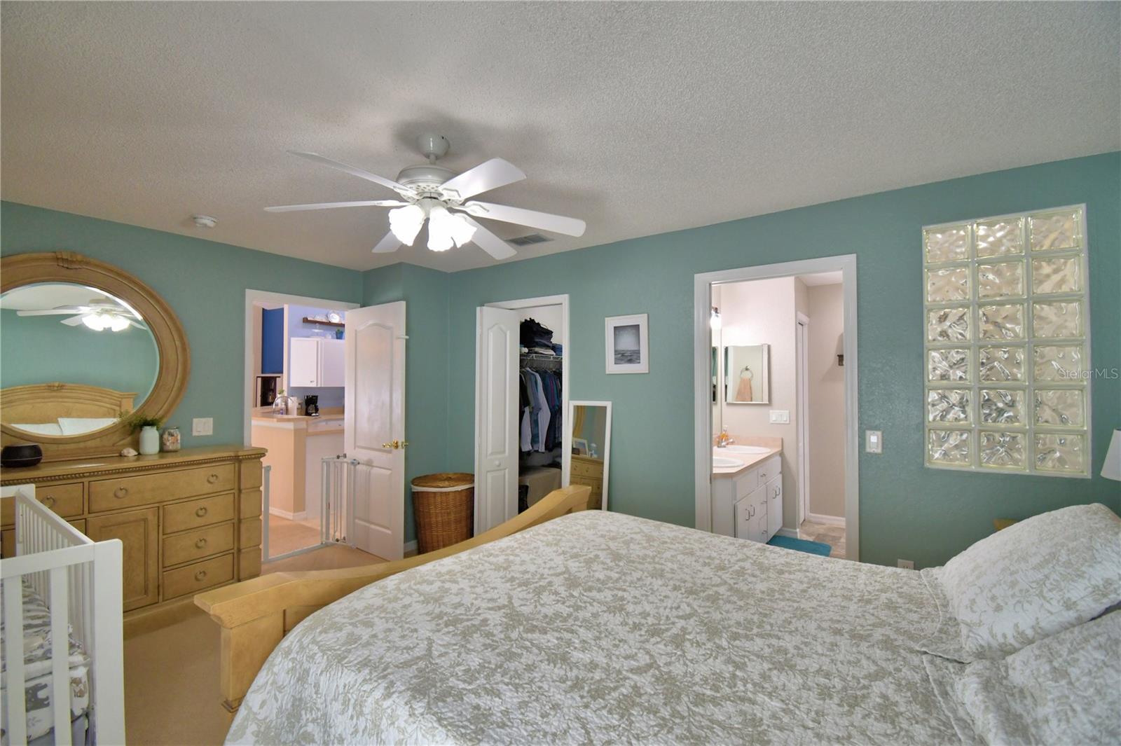 Image 33 of 45 For 6028 Hillside Heights Drive