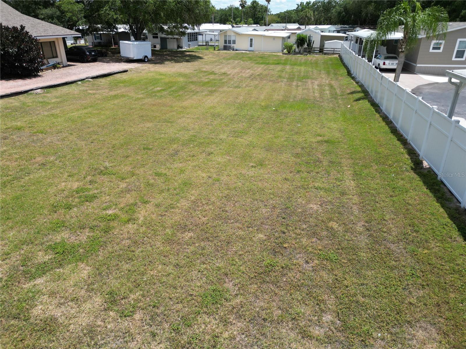 Image 7 of 8 For  Dundee Road 