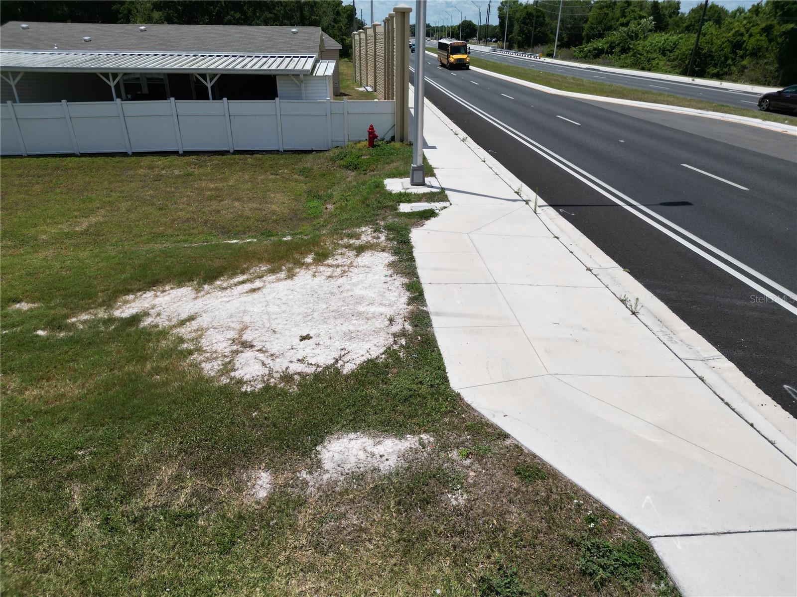 Image 8 of 8 For  Dundee Road 