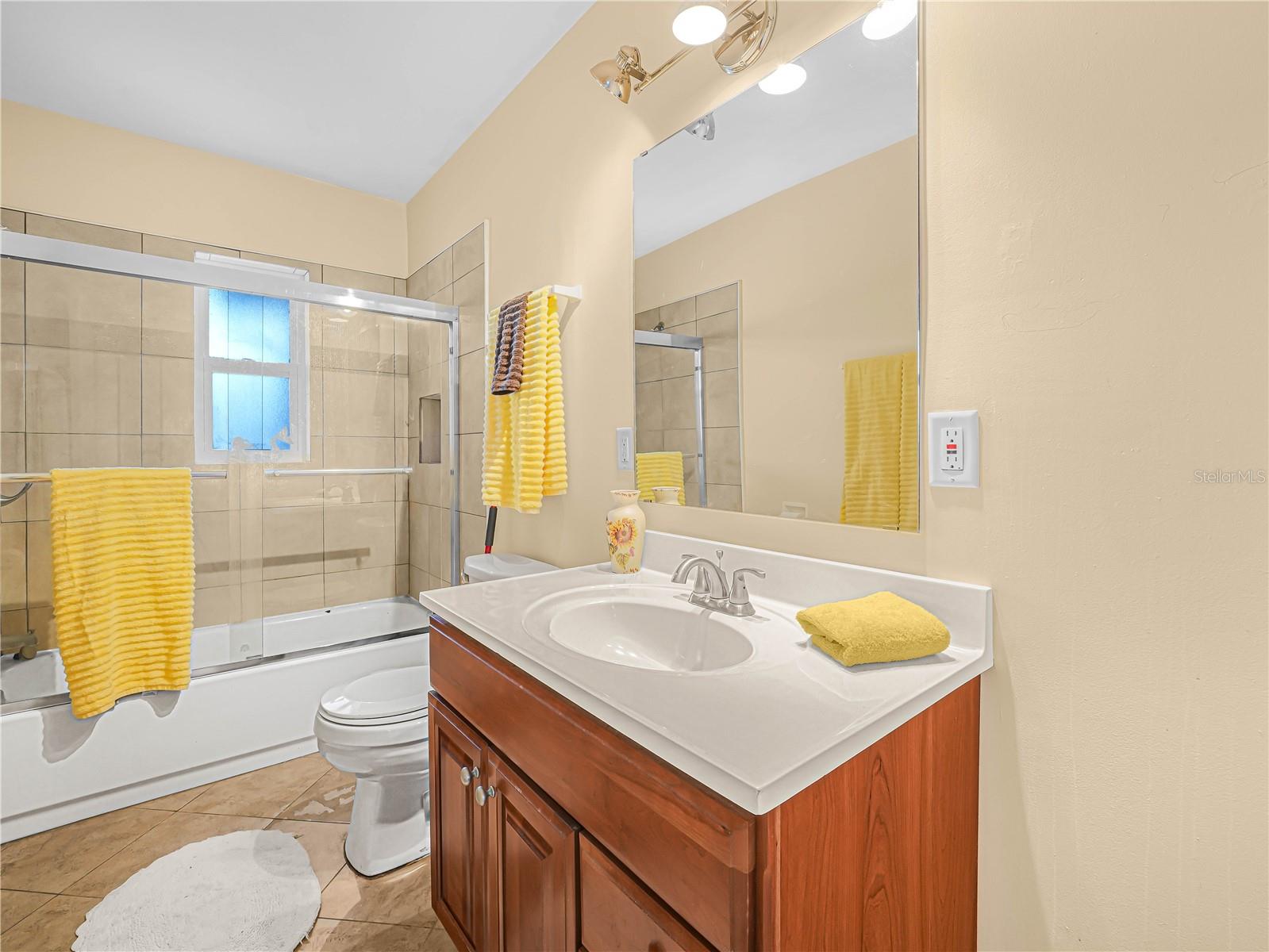 Image 35 of 53 For 320 8th Street N