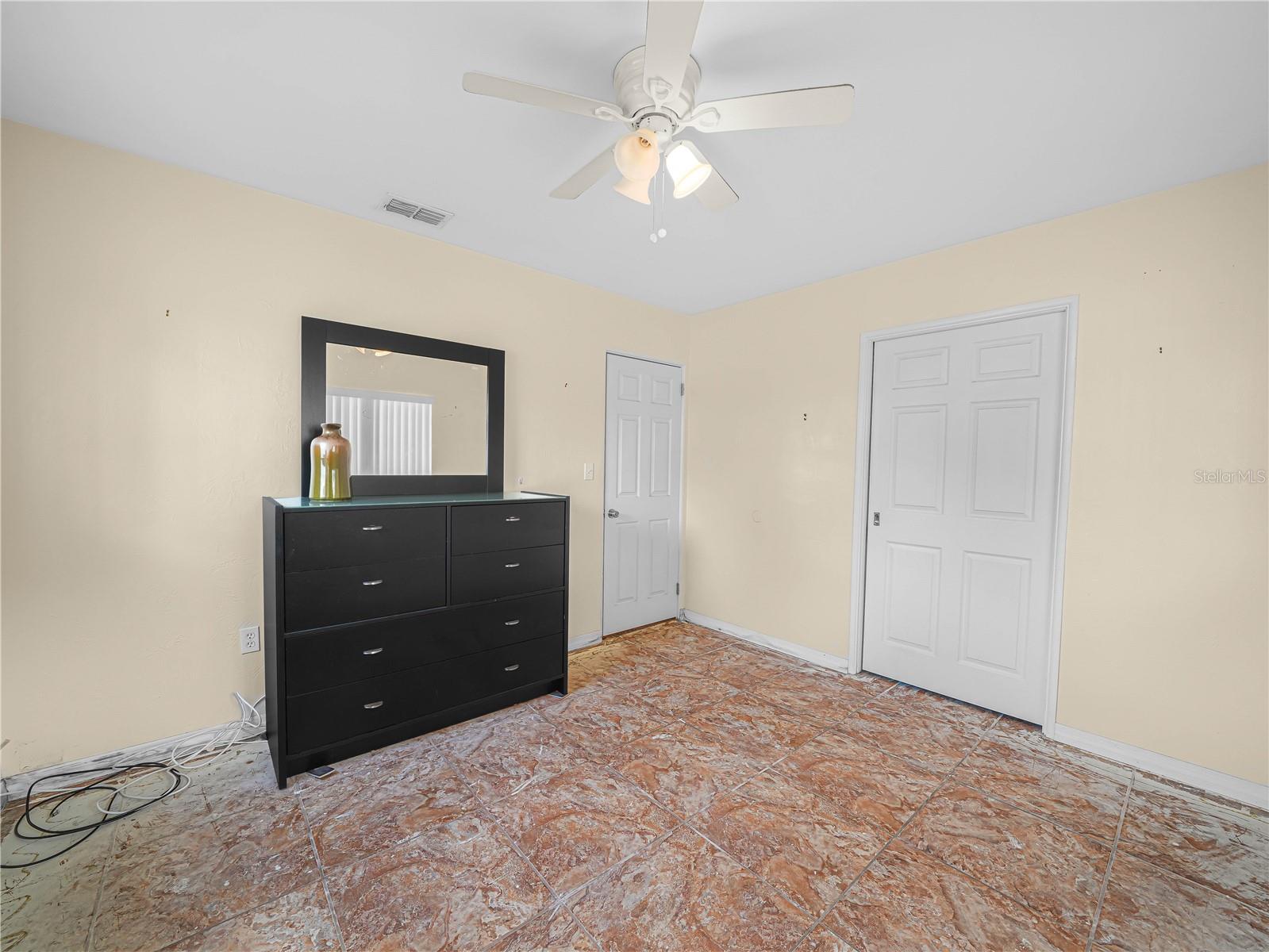 Image 37 of 53 For 320 8th Street N
