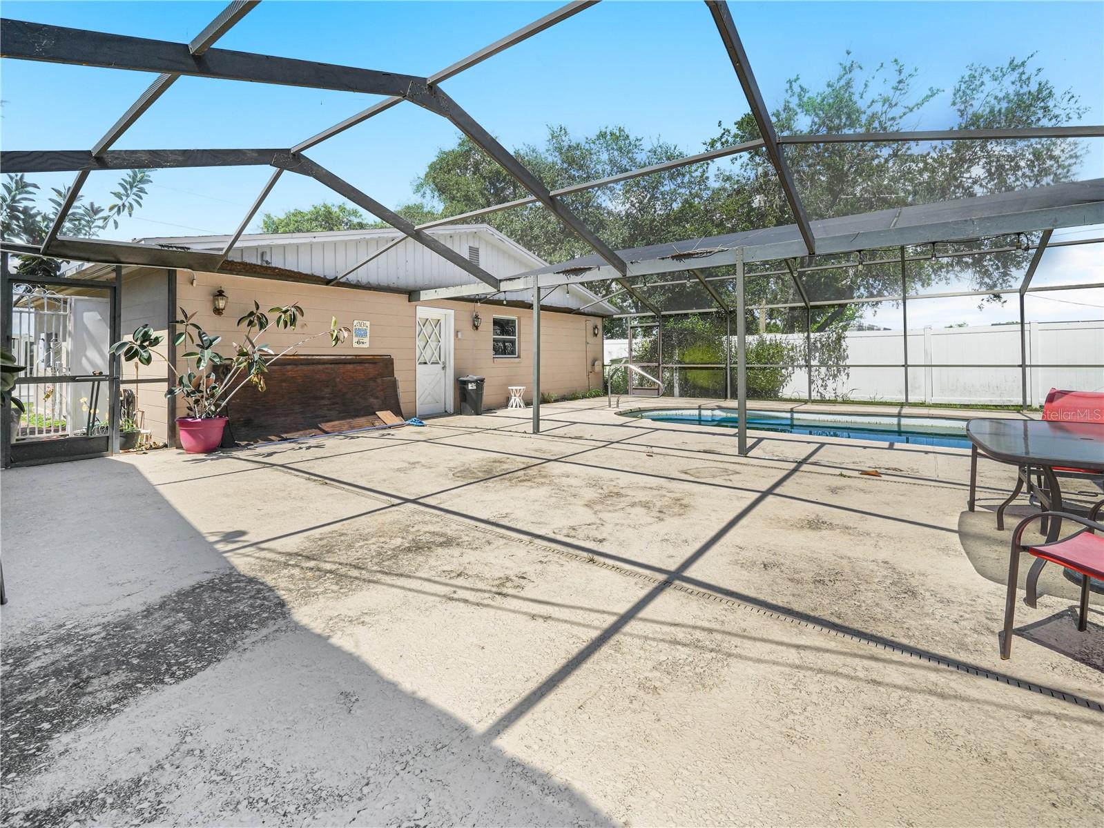 Image 40 of 53 For 320 8th Street N