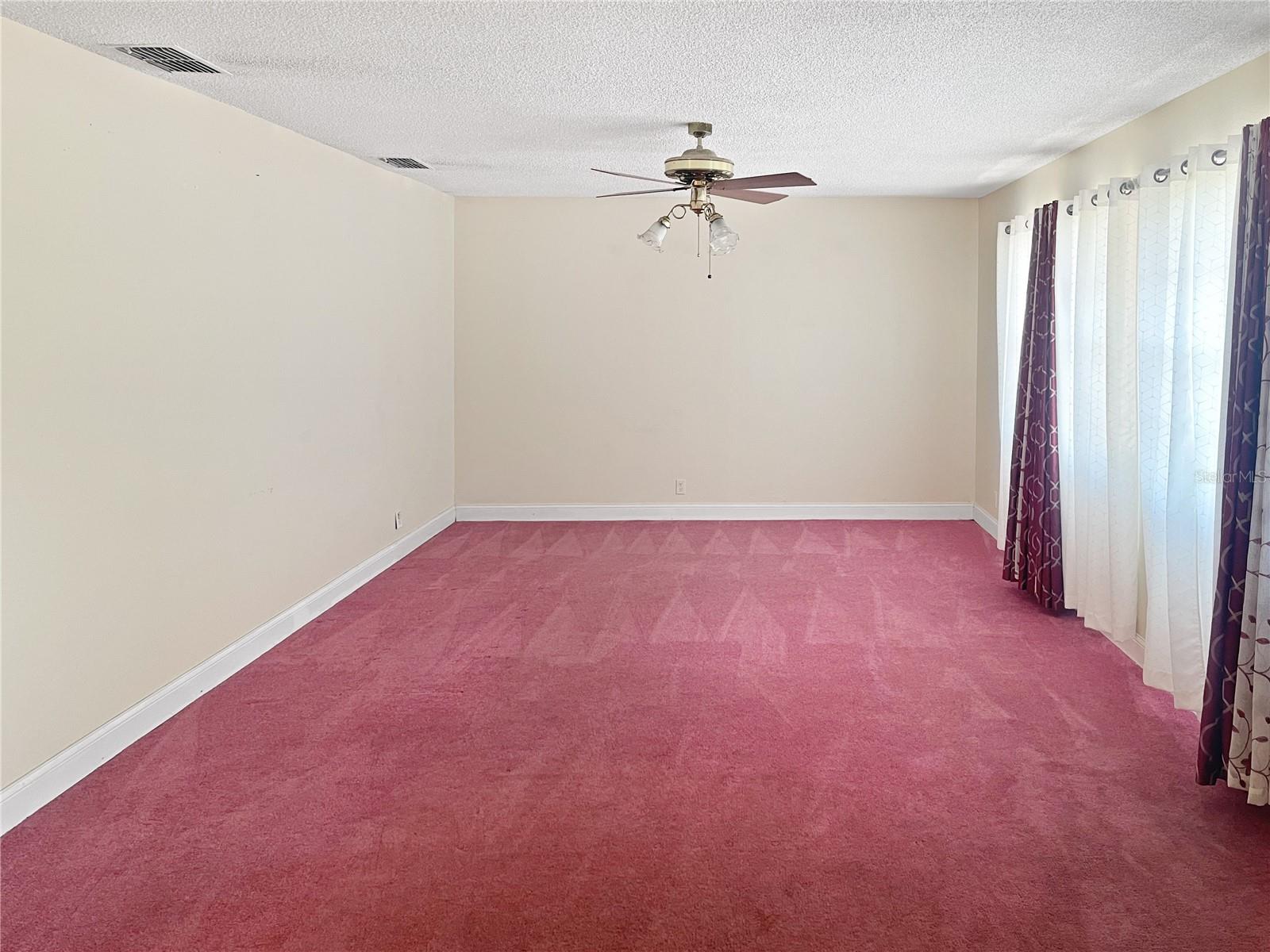 Image 6 of 12 For 321 Gunter Street