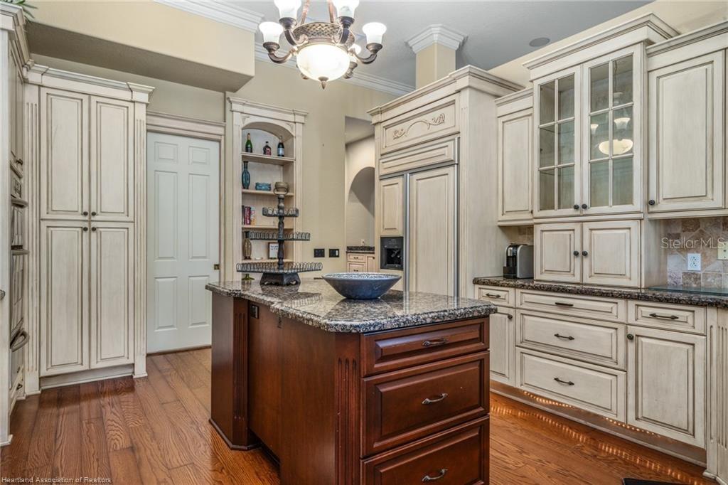 Image 12 of 39 For 3859 Enchanted Oaks Lane