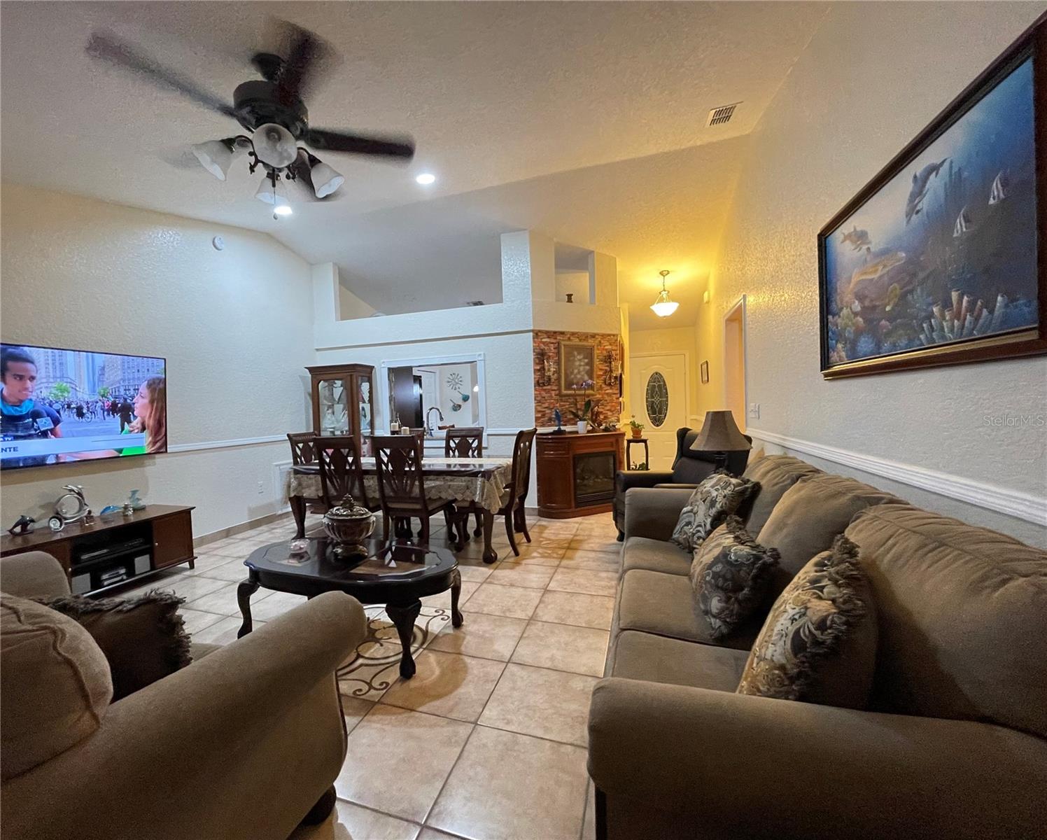 Image 11 of 30 For 1366 Merrimack Place