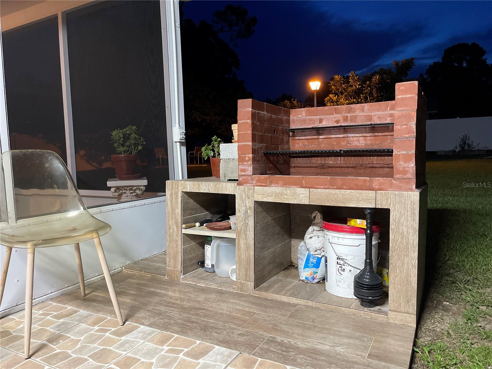 Image 23 of 30 For 1366 Merrimack Place