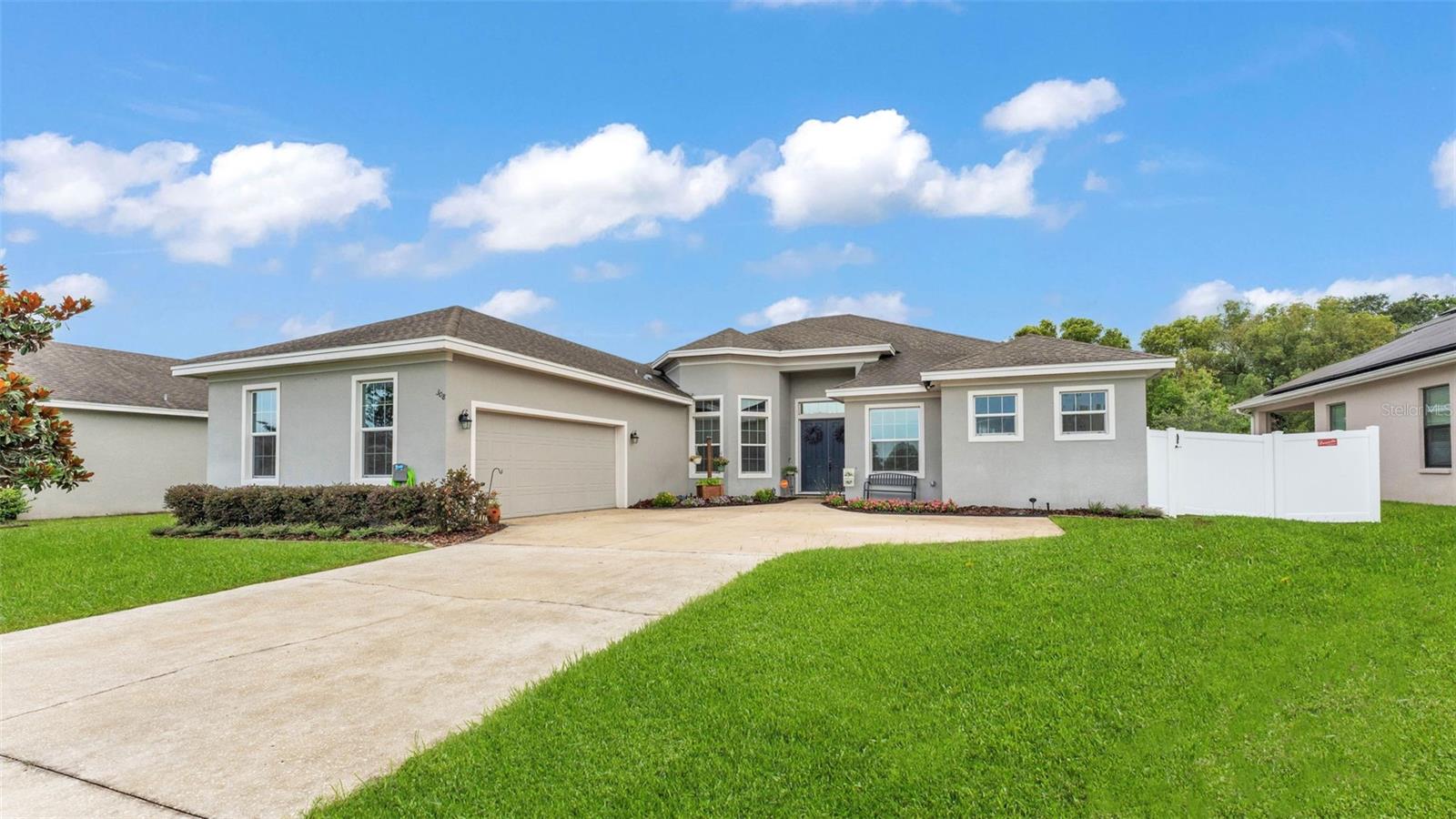Image 17 of 73 For 308 Kissengen Park Drive